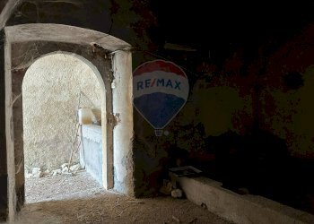 Stanza vuota - Casa indipendente Colle Macchia
 
13, Filignano - foto 15