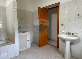 Bagno - Casa indipendente Colle Macchia
 
13, Filignano - foto 52