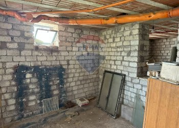 Dispensa di stoccaggio - Casa indipendente Colle Macchia
 
13, Filignano - foto 55