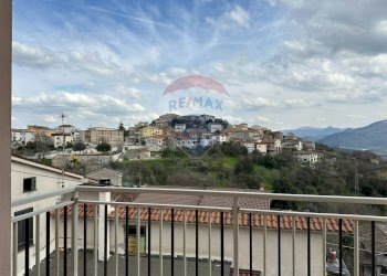 Balcone - Casa indipendente Corso Garibaldi
 
76, Montaquila - foto 2