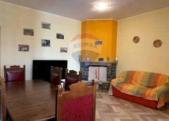 Sala da pranzo - Casa indipendente Corso Garibaldi
 
76, Montaquila - foto 23