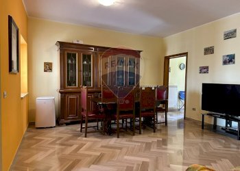 Sala da pranzo - Casa indipendente Corso Garibaldi
 
76, Montaquila - foto 29