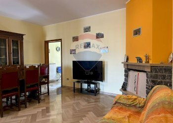 Sala da pranzo - Casa indipendente Corso Garibaldi
 
76, Montaquila - foto 30