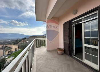 Balcone - Casa indipendente Corso Garibaldi
 
76, Montaquila - foto 60