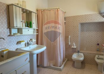 Bagno - Casa indipendente Corso Garibaldi
 
76, Montaquila - foto 67