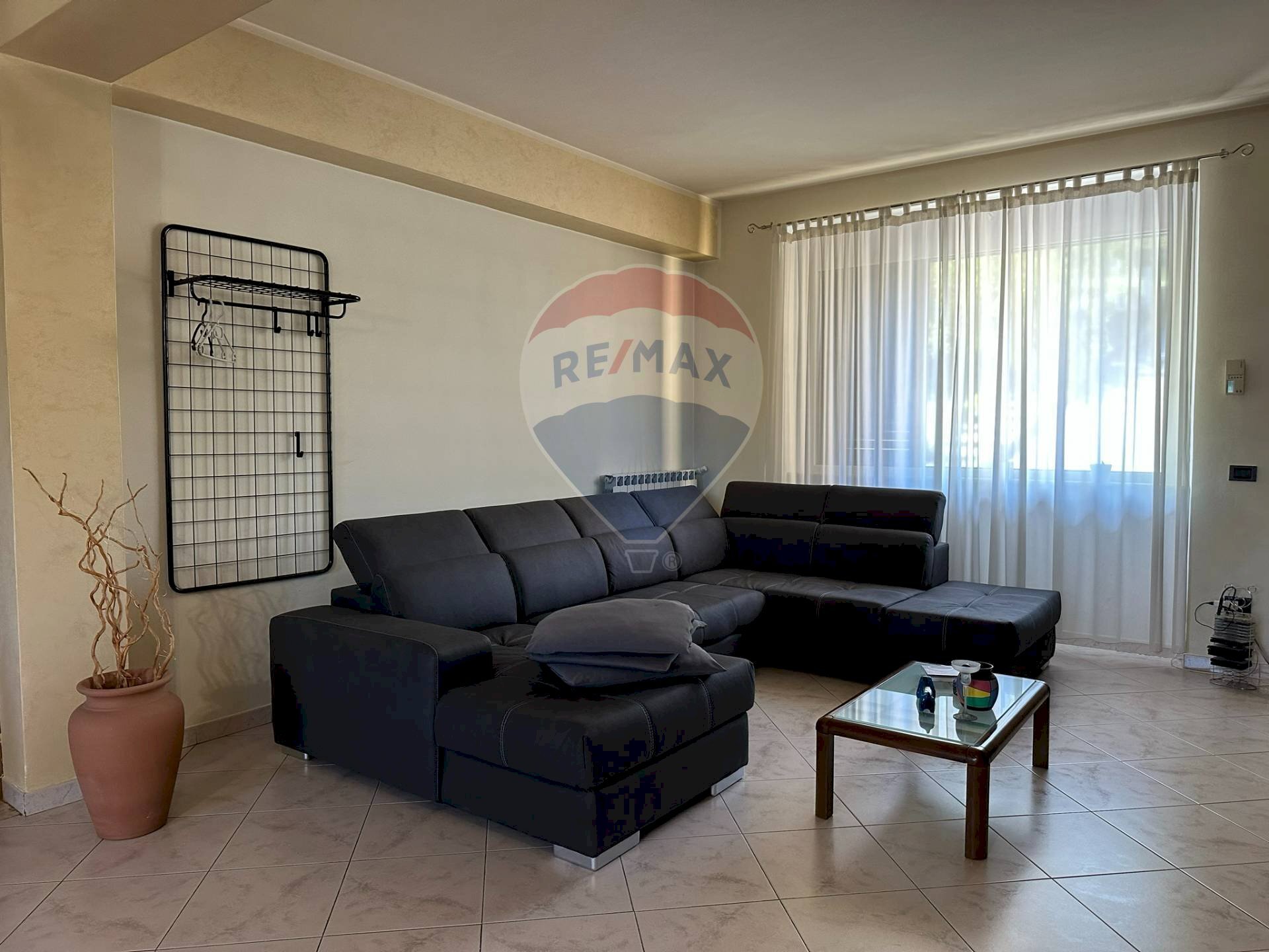 Soggiorno - Appartamento Via Cesare Battisti
 
4, Roccasicura - foto 1