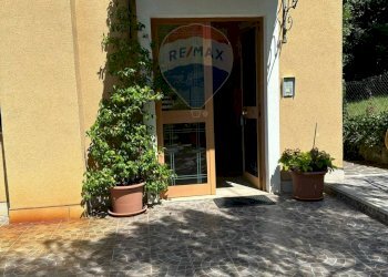 Casa all\'aperto - Appartamento Via Cesare Battisti
 
4, Roccasicura - foto 80