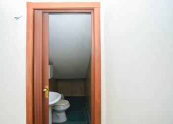 Foto 6 - Negozio Via Roma
38, Nuoro - foto 6