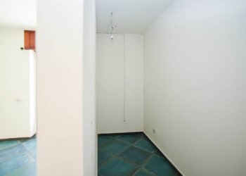 Foto 8 - Negozio Via Roma
38, Nuoro - foto 8