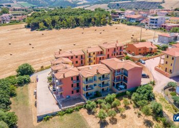 Foto 7 - Trilocale via santa cruzi
 
9, Valledoria - foto 6