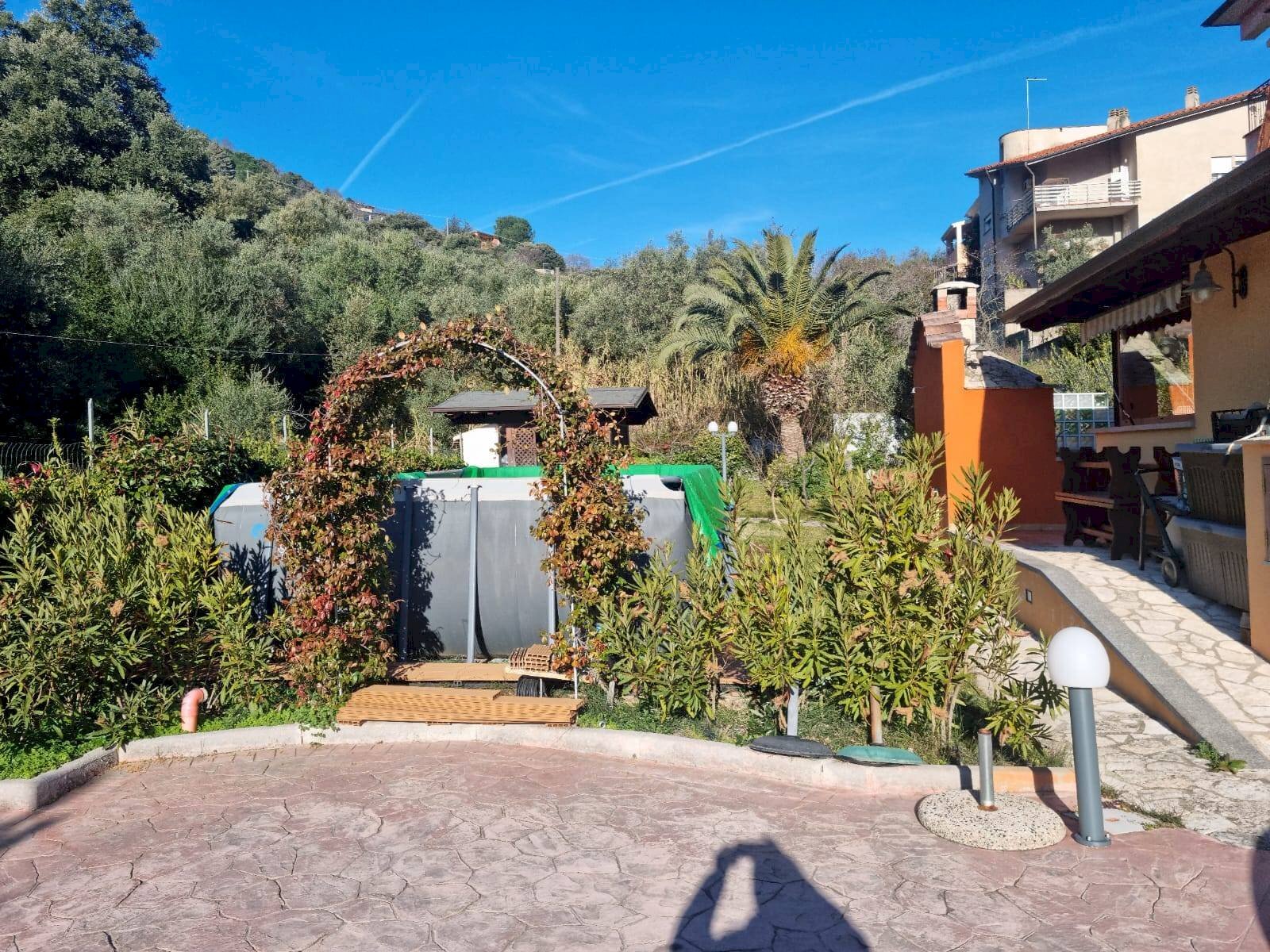 Foto 3 - Casa semi indipendente VIA MONSERRATO
 
11, Ozieri - foto 3