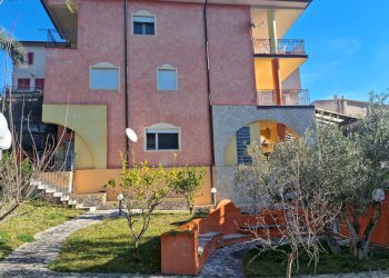 Foto 2 - Casa semi indipendente VIA MONSERRATO
 
11, Ozieri - foto 2