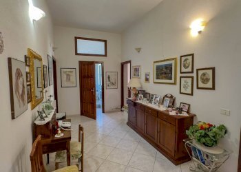 Foto 11 - Trilocale Via Nazionale
 
22, Oliena - foto 11