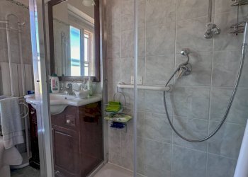 Foto 20 - Trilocale Via Nazionale
 
22, Oliena - foto 20