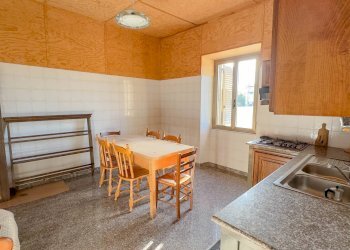 Foto 12 - Casa indipendente Vico Siniscola
 
2, Oliena - foto 12