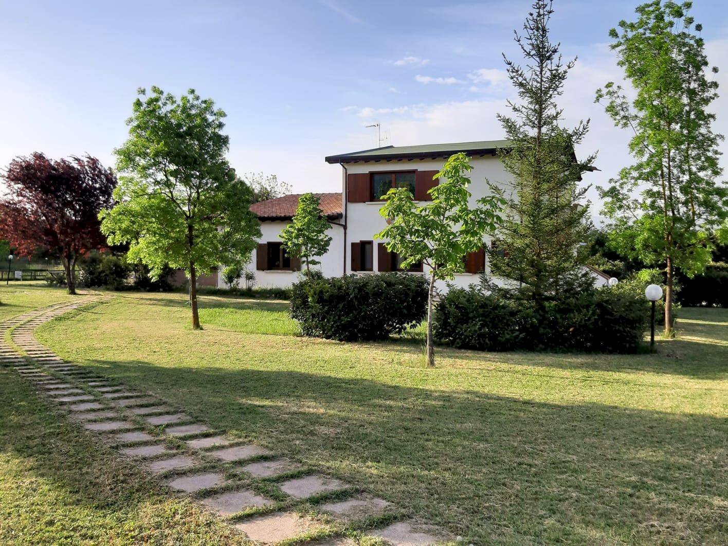 Foto 3 - Attività Commerciale Via Sant'Andrea
 
snc, Scoppito - foto 3