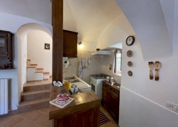 Foto 4 - Casa indipendente Via Ospedale
 
4, Ofena - foto 4