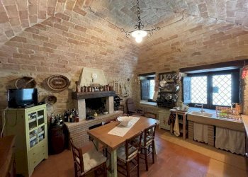 Foto 5 - Casa indipendente Via dei Cappuccini
 
11, Ofena - foto 5