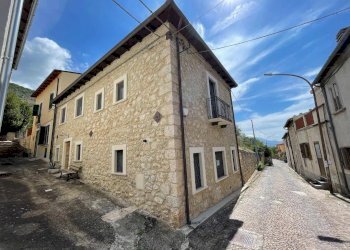 Foto 20 - Casa indipendente Via dei Cappuccini
 
11, Ofena - foto 20