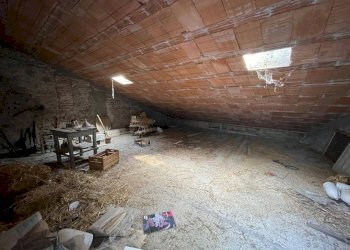 Foto 13 - Four-room apartment ViaRoma
 
5, Fontecchio - photo 13