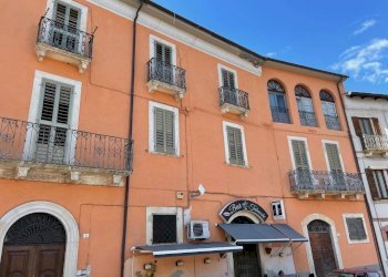 Foto 19 - Four-room apartment ViaRoma
 
5, Fontecchio - photo 19