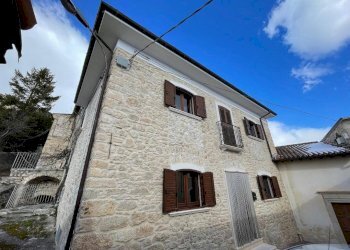 Foto 18 - Casa indipendente Via Madonna delle Grazie
 
snc, Barisciano - foto 18