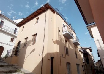 Foto 1 - Commercial Activity Via Salita del castello
 
snc, L'Aquila - photo 1