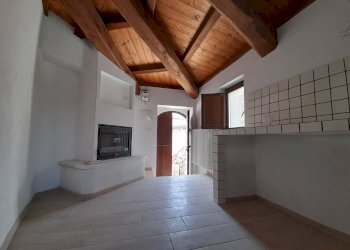 Foto 3 - Independent house Via della Torre
 
22, Santo Stefano di Sessanio - photo 3