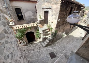 Foto 18 - Independent house Via della Torre
 
22, Santo Stefano di Sessanio - photo 18