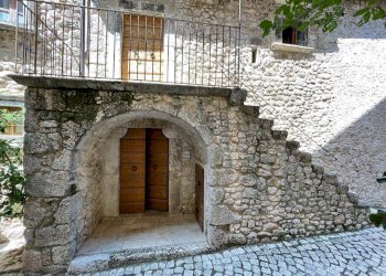 Foto 2 - Casa indipendente Via Degli Archi
 
13, Santo Stefano di Sessanio - foto 2