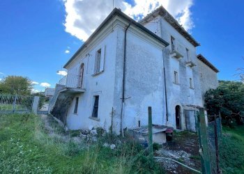 Foto 1 - Casa indipendente Via Aia
 
snc, Prata d'Ansidonia - foto 1