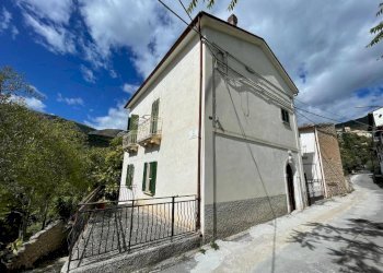 Foto 8 - Casa semi indipendente Via dei Cappuccini
 
4, Ofena - foto 8