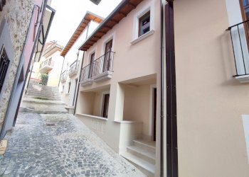 Foto 11 - Casa indipendente Via Tonale
 
snc, L'Aquila - foto 11