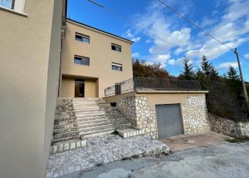 Foto 5 - Casa indipendente Via Fagnano
 
snc, Fagnano Alto - foto 5