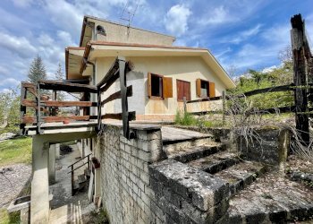 Foto 12 - Villa Via Casali
 
20, Montereale - foto 12