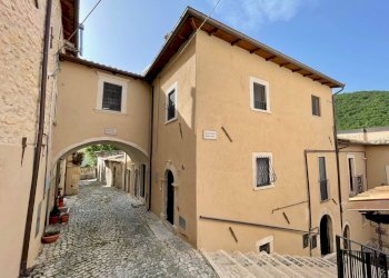 Foto 1 - Independent house Via Carbonari
 
snc, Caporciano - photo 1