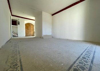Foto 4 - Casa semi indipendente Via Roma
 
39, Prata d'Ansidonia - foto 4