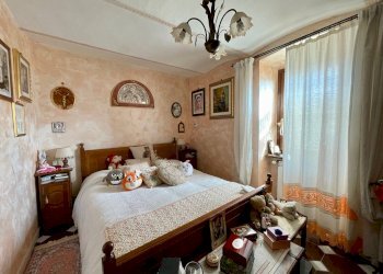 Foto 6 - Casa indipendente Via della Chiesa
 
33, Fagnano Alto - foto 6