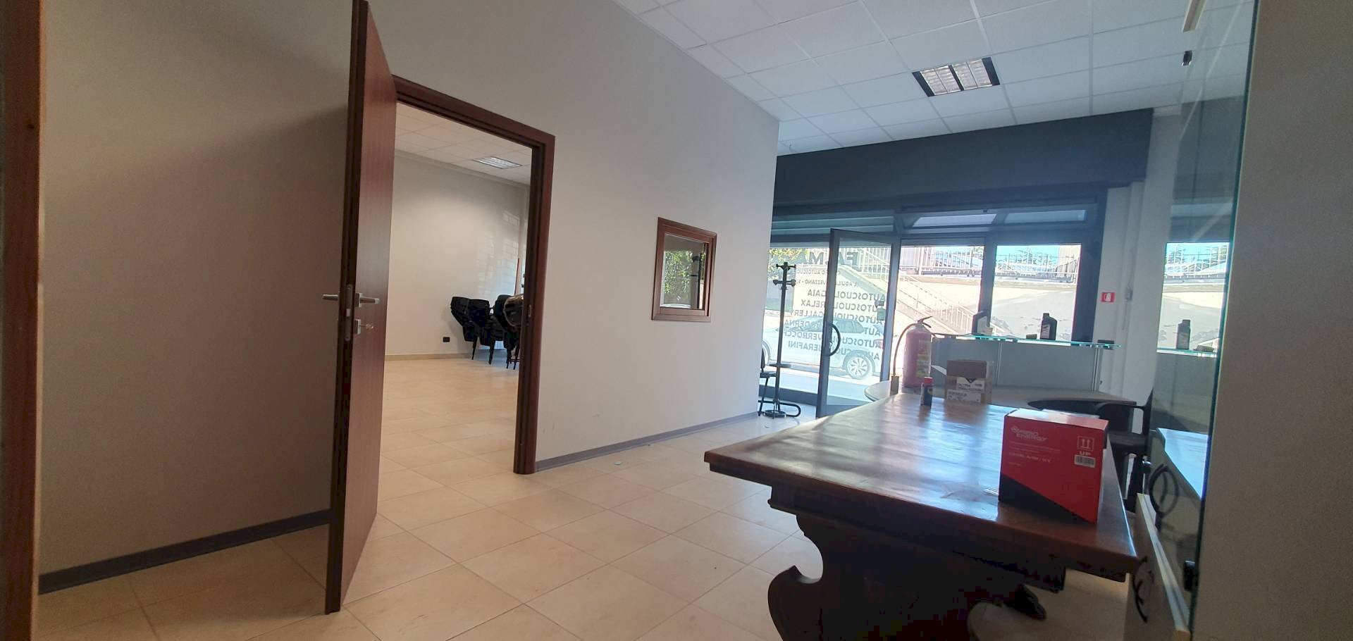 Foto 2 - Commercial Premises Via Ugo Piccinini
 
14, L'Aquila - photo 2