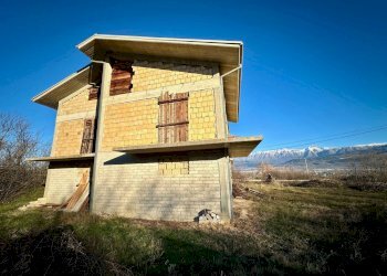 Foto 1 - Villa Via Fontamara
 
snc, Ocre - foto 1