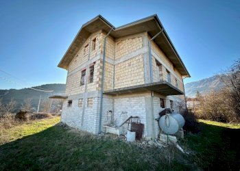 Foto 5 - Villa Via Fontamara
 
snc, Ocre - foto 5