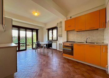 Foto 2 - Bilocale Via del lago
 
39, L'Aquila - foto 2