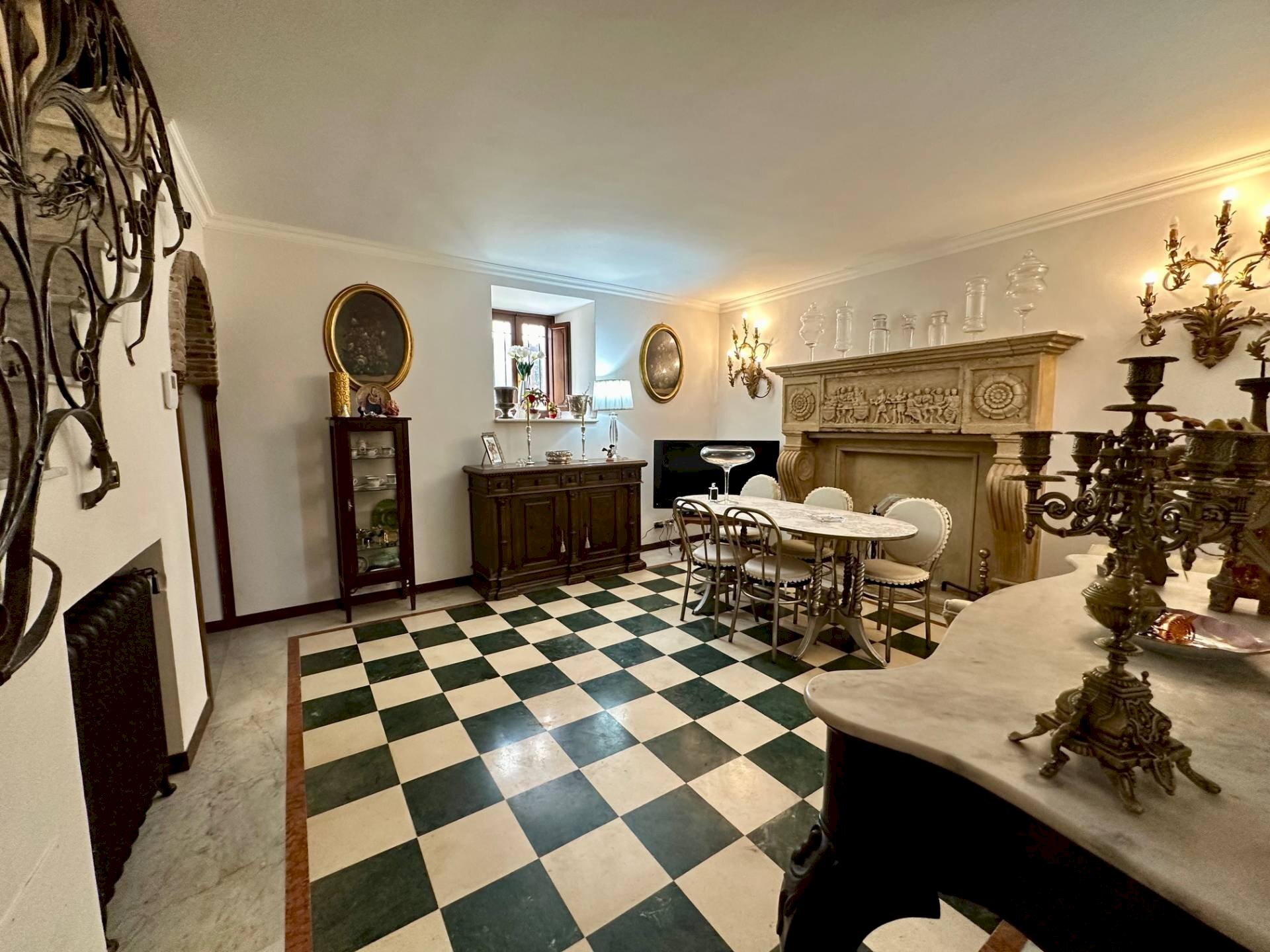 Foto 2 - Villa Via Valle d'Aosta
 
4, L'Aquila - photo 2