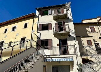 Foto 19 - Independent house Via Peschione
 
10, Caporciano - photo 19