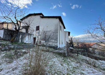 Foto 1 - Independent house Via Arco Aruccia
 
snc, L'Aquila - photo 1