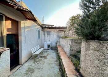 Foto 10 - Casa indipendente Via Roma
 
22, Capestrano - foto 10