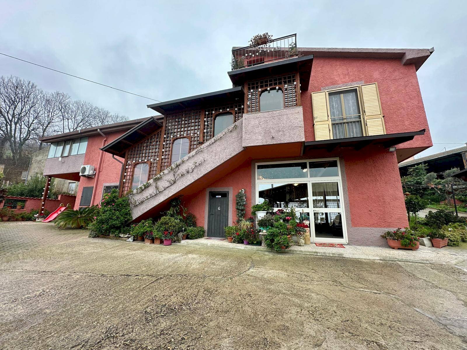 Foto 1 - Villa Via Colle Razzi
 
20, Città Sant'Angelo - photo 1