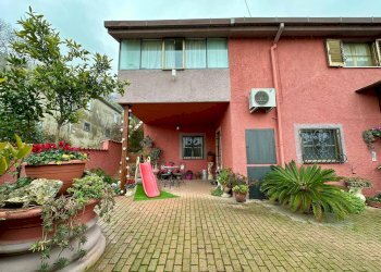 Foto 20 - Villa Via Colle Razzi
 
20, Città Sant'Angelo - foto 20