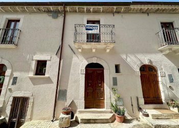 Foto 1 - Independent house Corso Vittorio Emanuele
 
snc, Caporciano - photo 1