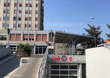 Box via Emilia Ovest, 107, Modena - foto 5